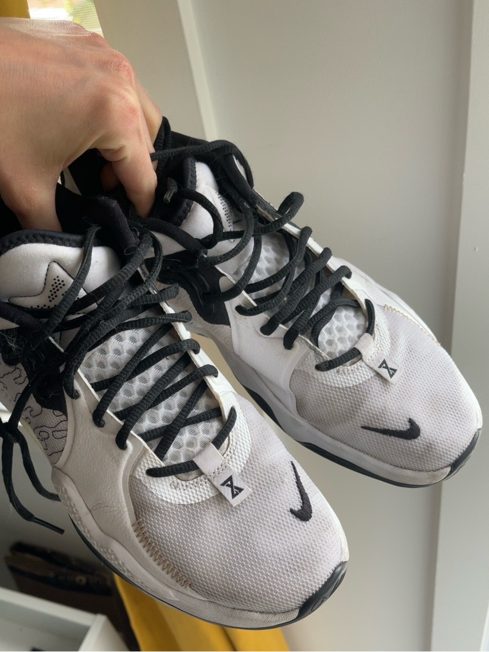 NIKE PG 5 Basketball Shoes – US 10.5 / EU 44.5